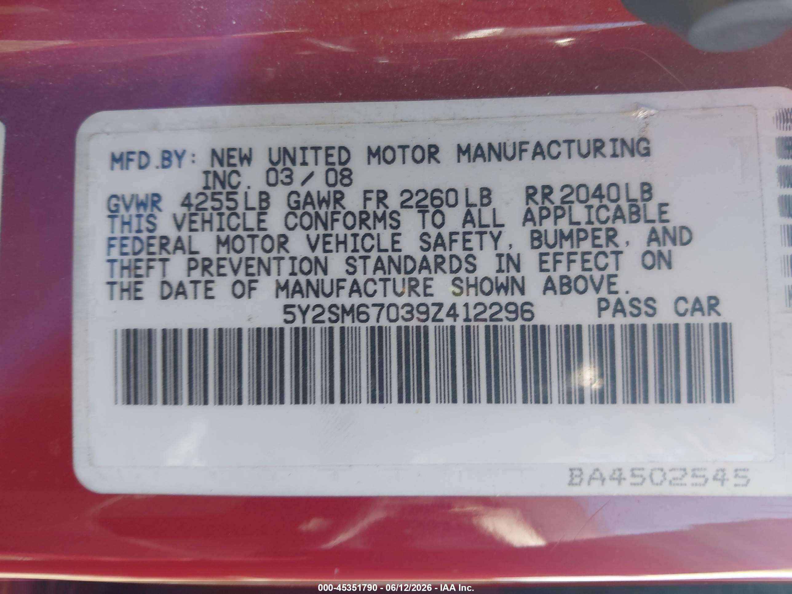 2009 Pontiac Vibe   Red vin: 5Y2SM67039Z412296