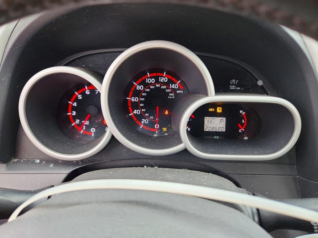 2009 Pontiac Vibe Red vin: 5Y2SM67039Z440406