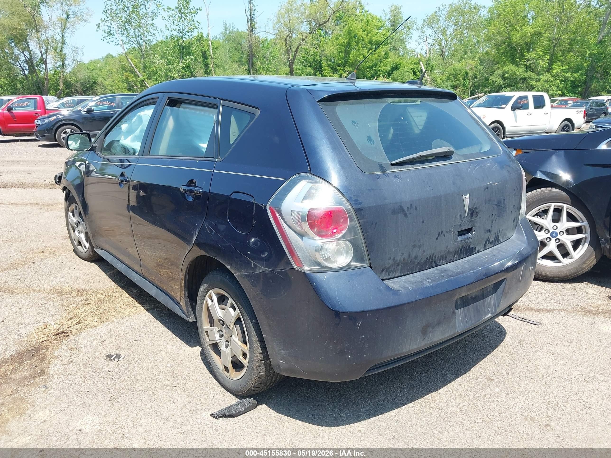 2009 Pontiac Vibe Blue vin: 5Y2SP67019Z411428