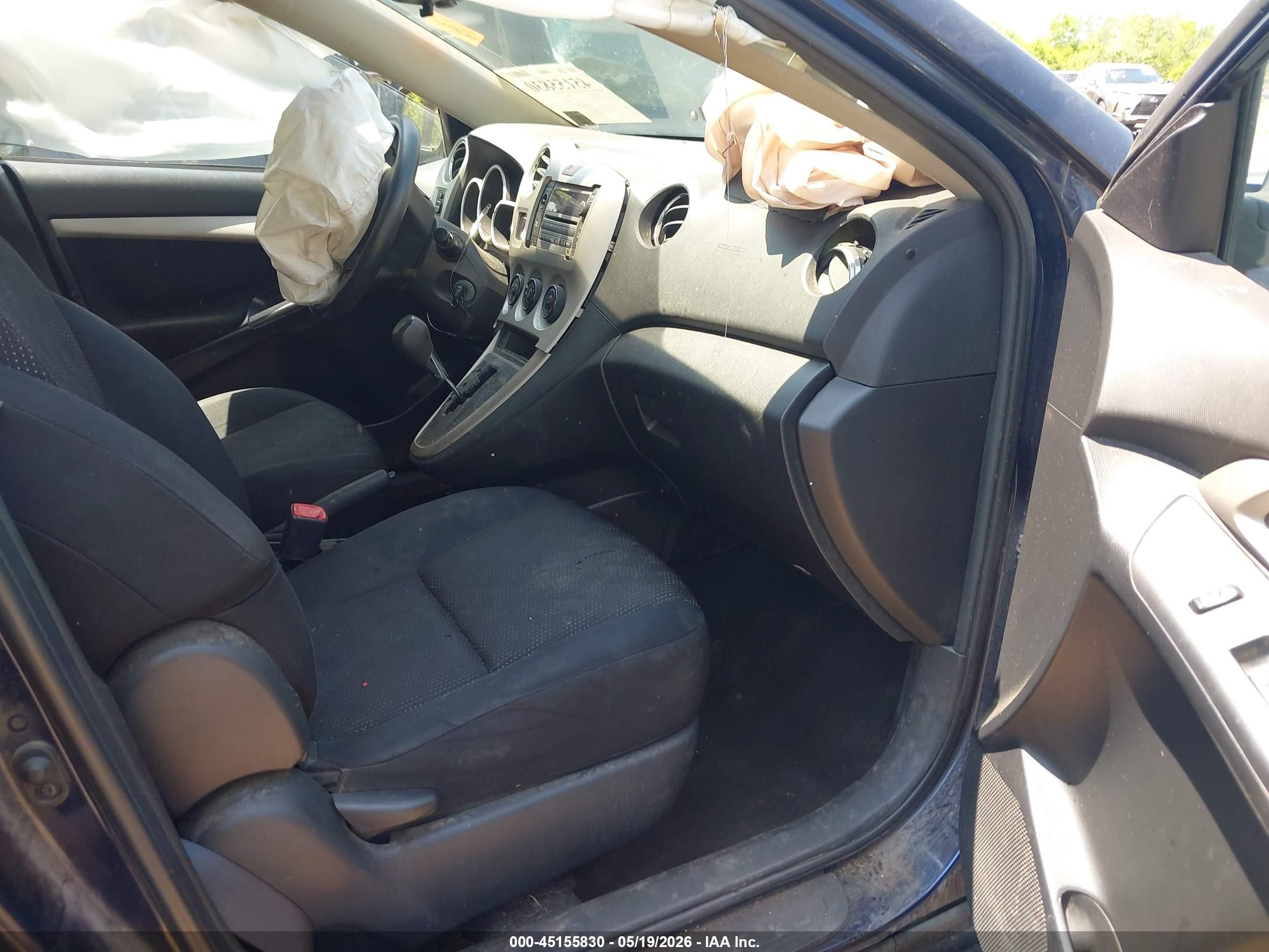 2009 Pontiac Vibe Blue vin: 5Y2SP67019Z411428