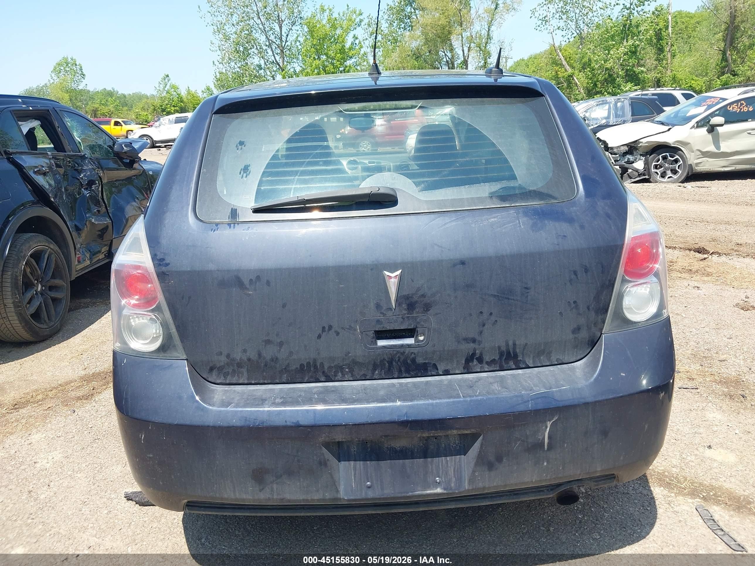 2009 Pontiac Vibe Blue vin: 5Y2SP67019Z411428