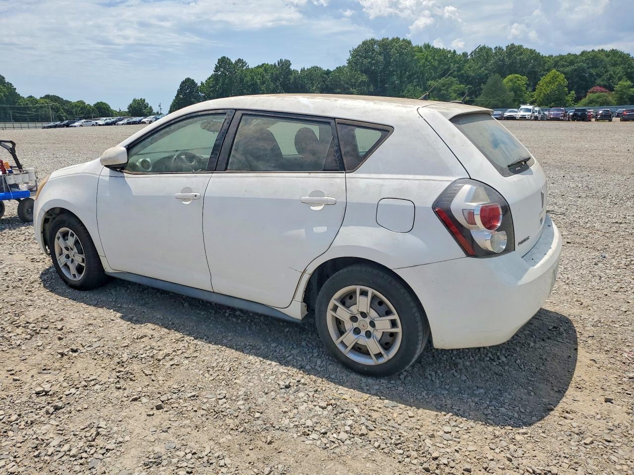 2009 Pontiac Vibe White vin: 5Y2SP67019Z434045