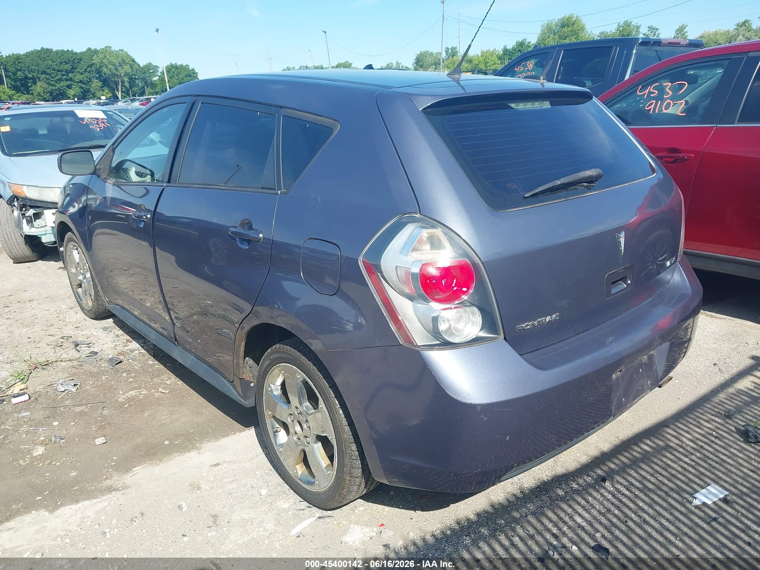2009 Pontiac Vibe   Blue vin: 5Y2SP67019Z461391