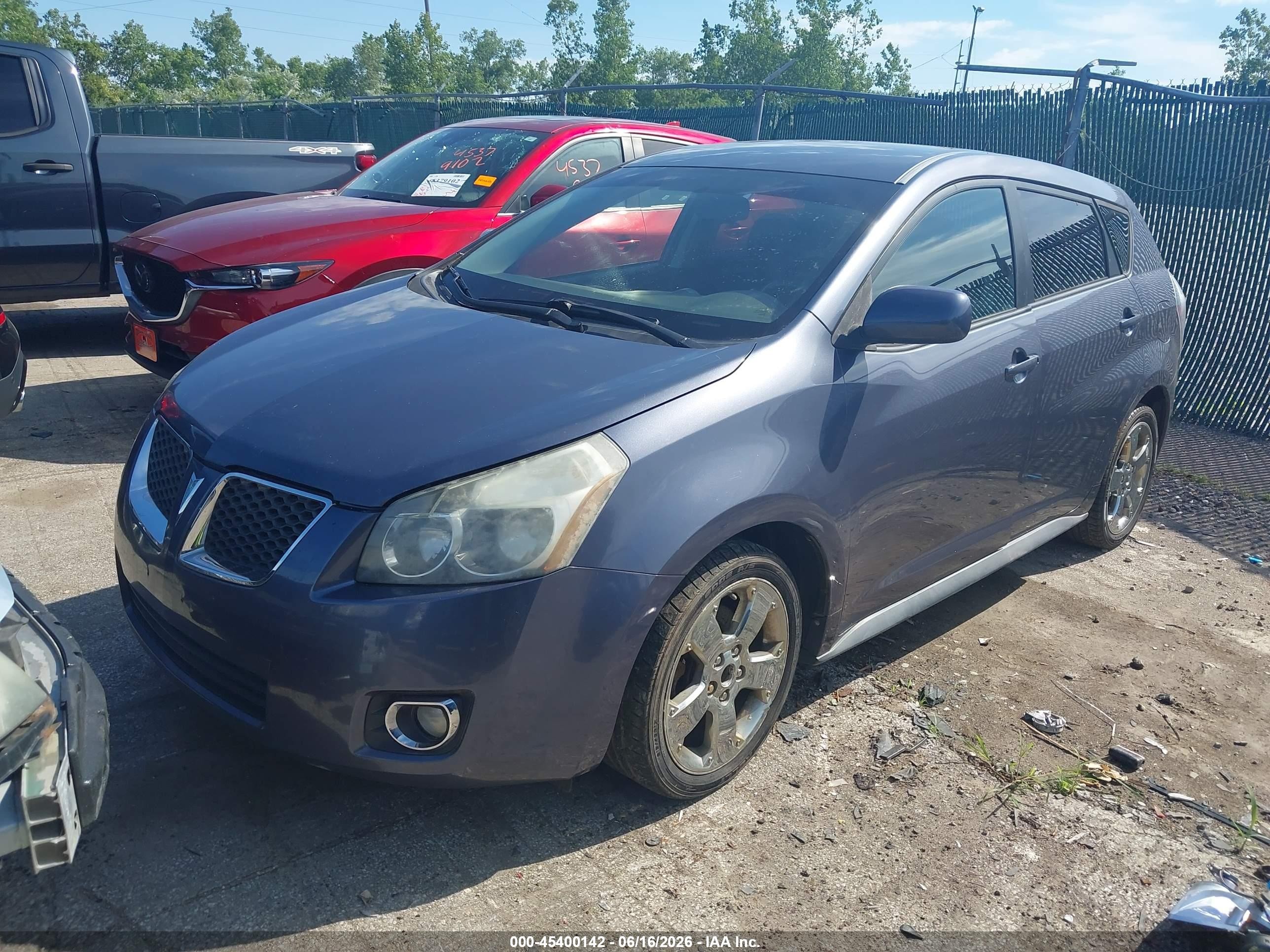 2009 Pontiac Vibe   Blue vin: 5Y2SP67019Z461391