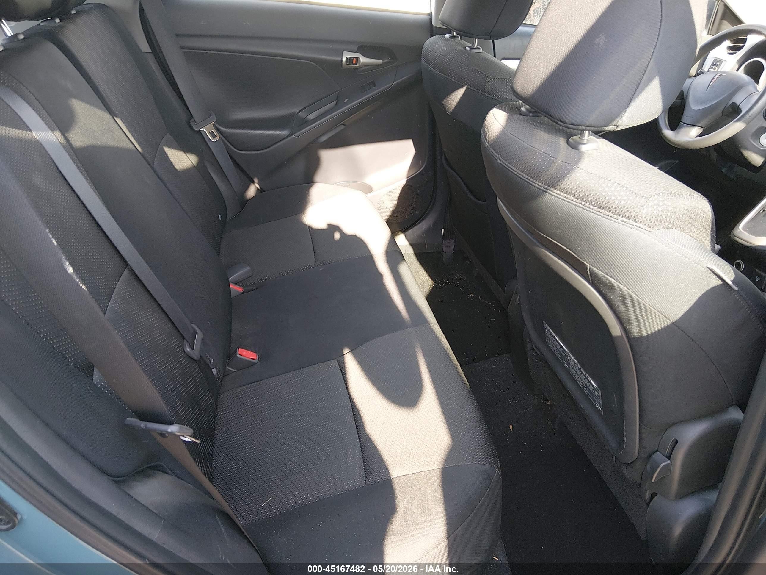 2009 Pontiac Vibe   Blue vin: 5Y2SP67019Z467840