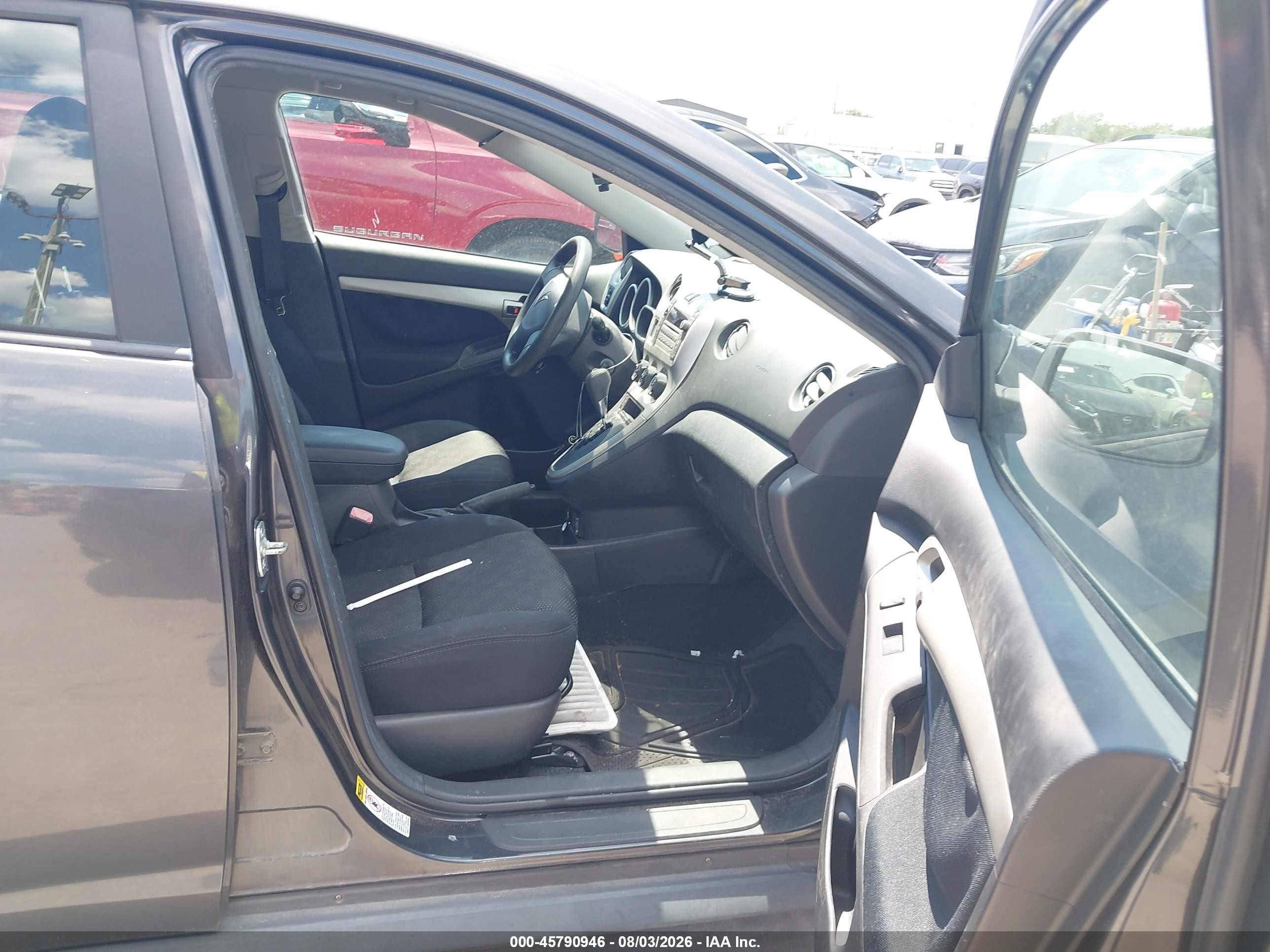 2009 Pontiac Vibe   Gray vin: 5Y2SP67019Z474299