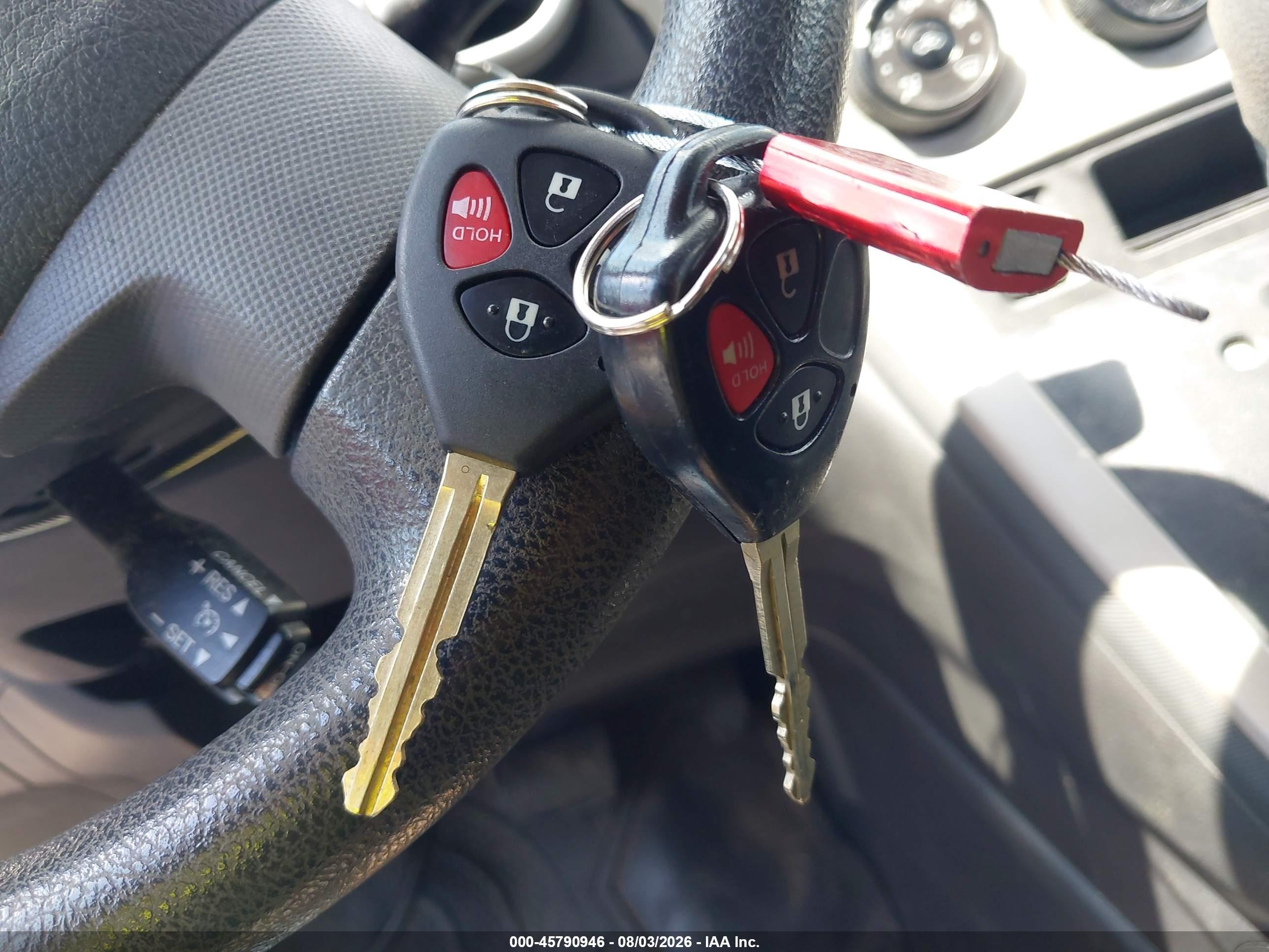 2009 Pontiac Vibe   Gray vin: 5Y2SP67019Z474299