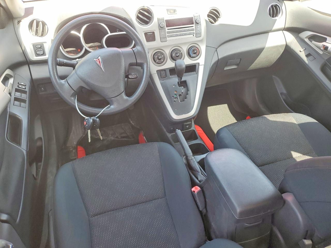 2009 Pontiac Vibe Красный vin: 5Y2SP67029Z422678