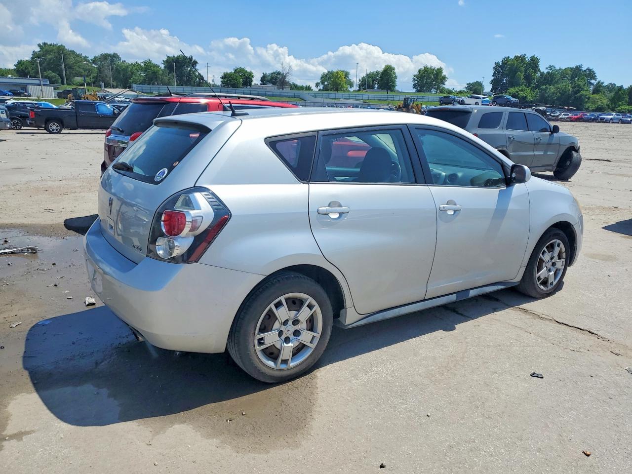 2009 Pontiac Vibe Gray vin: 5Y2SP67039Z401905