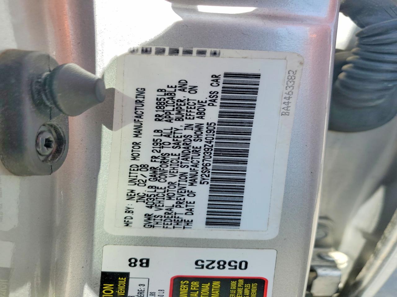 2009 Pontiac Vibe Gray vin: 5Y2SP67039Z401905