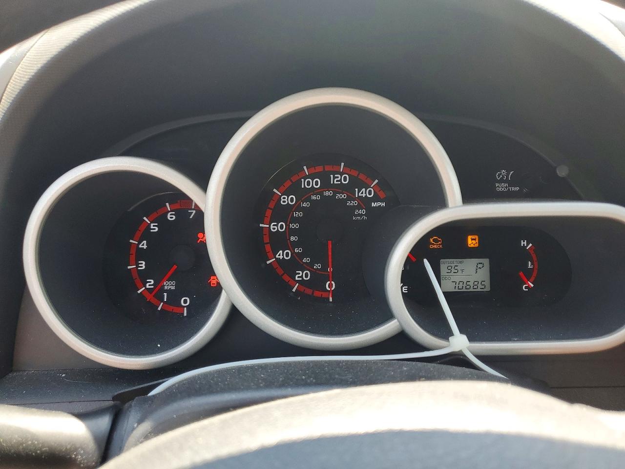 2009 Pontiac Vibe Gray vin: 5Y2SP67039Z401905