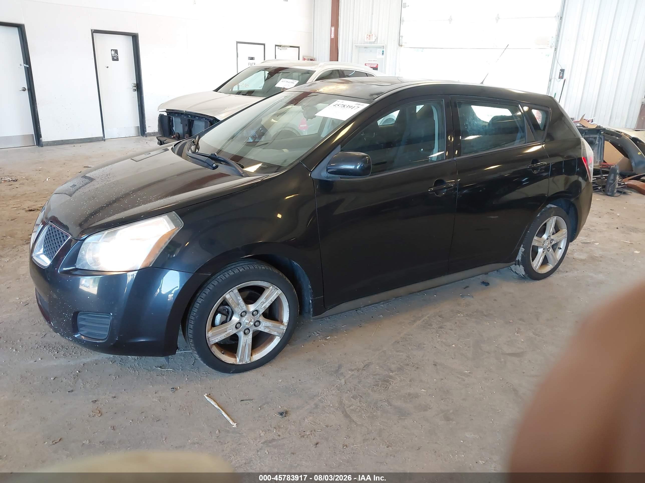 2009 Pontiac Vibe   Black vin: 5Y2SP67039Z429929