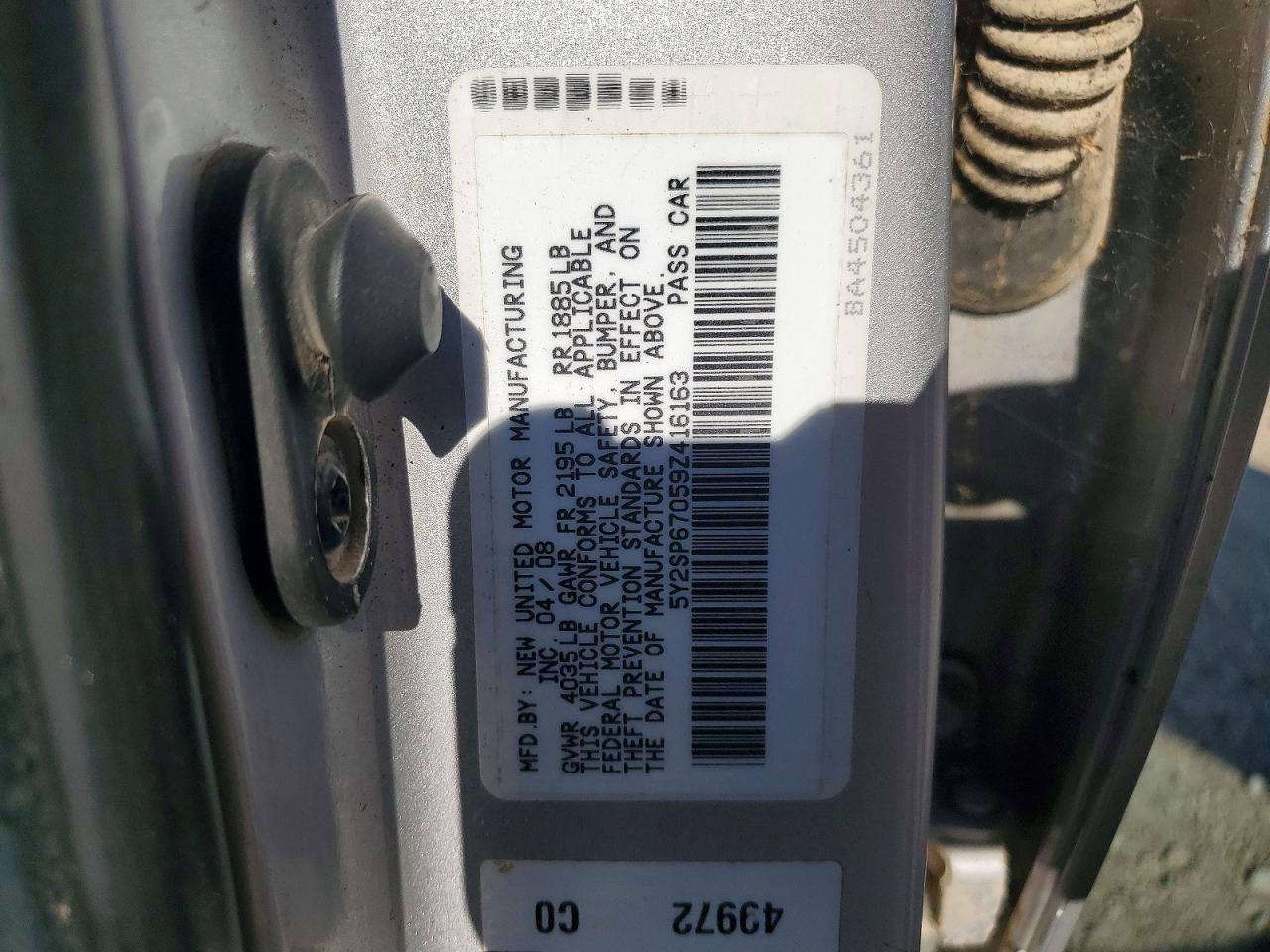 2009 Pontiac Vibe Gray vin: 5Y2SP67059Z416163