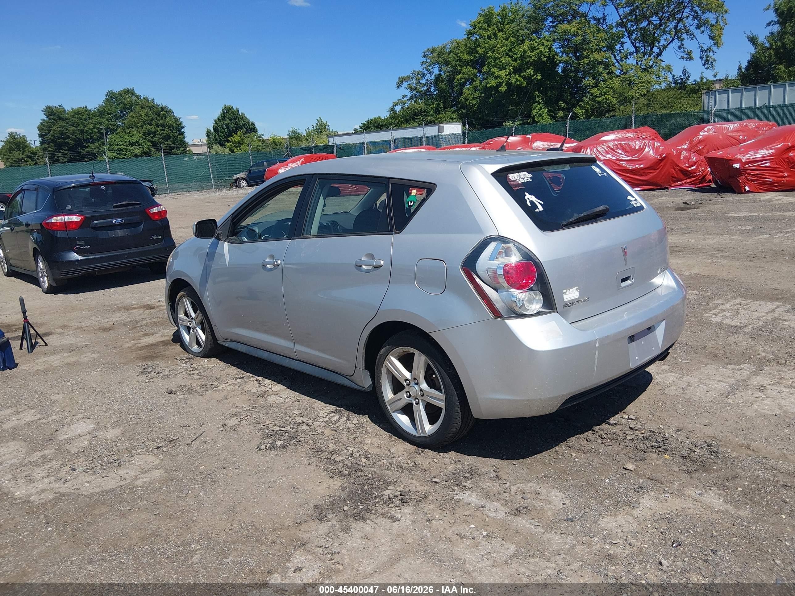 2009 Pontiac Vibe   Silver vin: 5Y2SP67059Z456632
