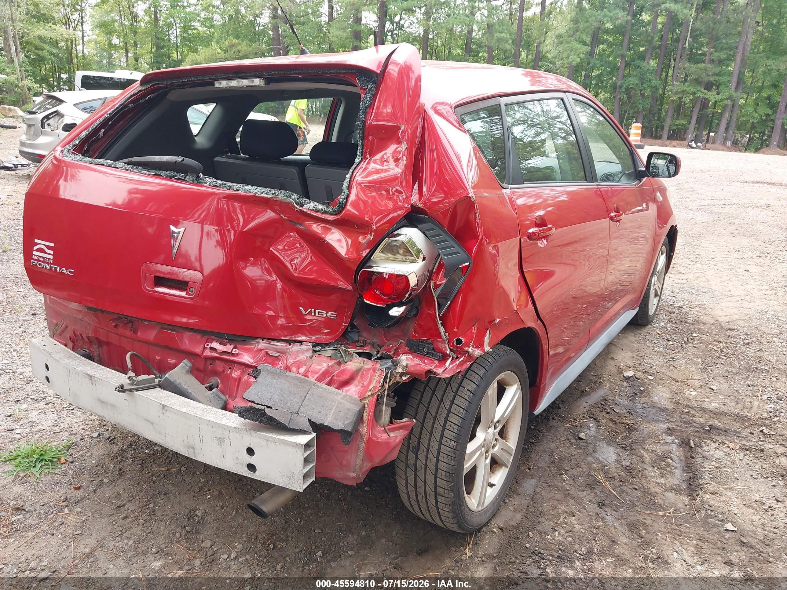 2009 Pontiac Vibe   Red vin: 5Y2SP67079Z417766
