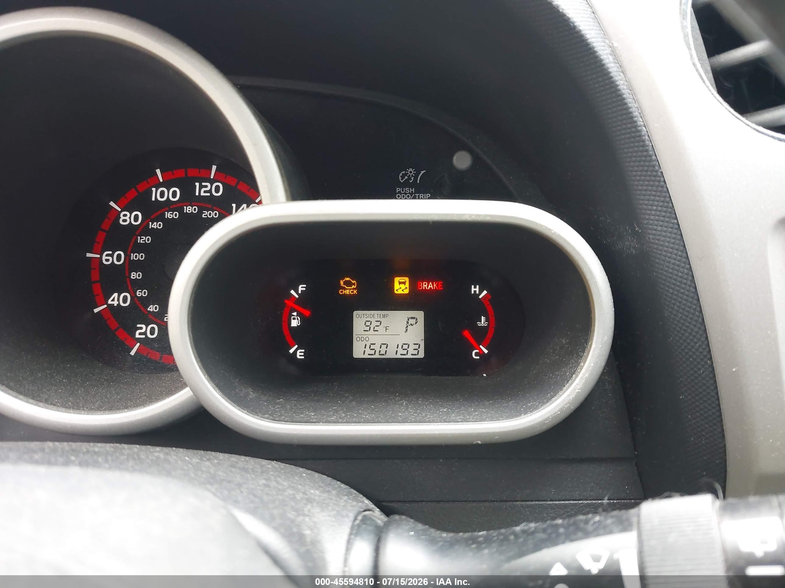 2009 Pontiac Vibe   Red vin: 5Y2SP67079Z417766