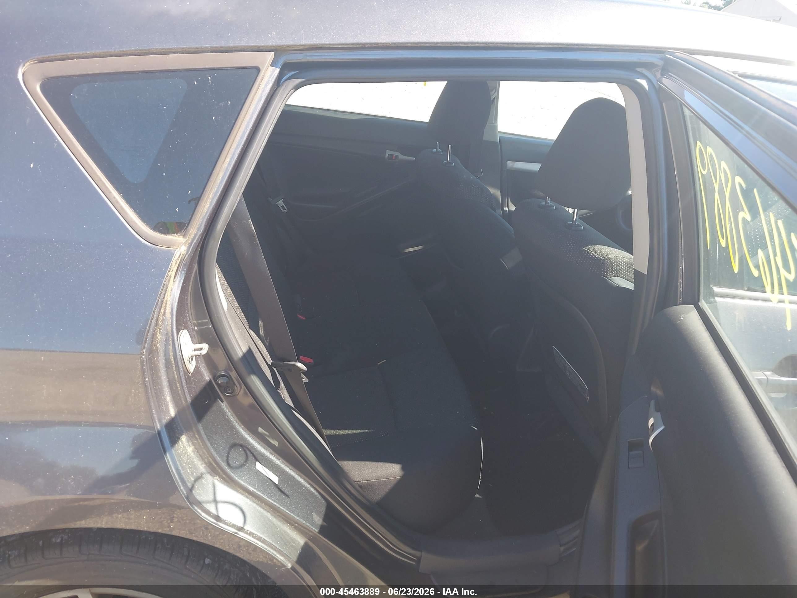 2009 Pontiac Vibe   Gray vin: 5Y2SP67079Z423065