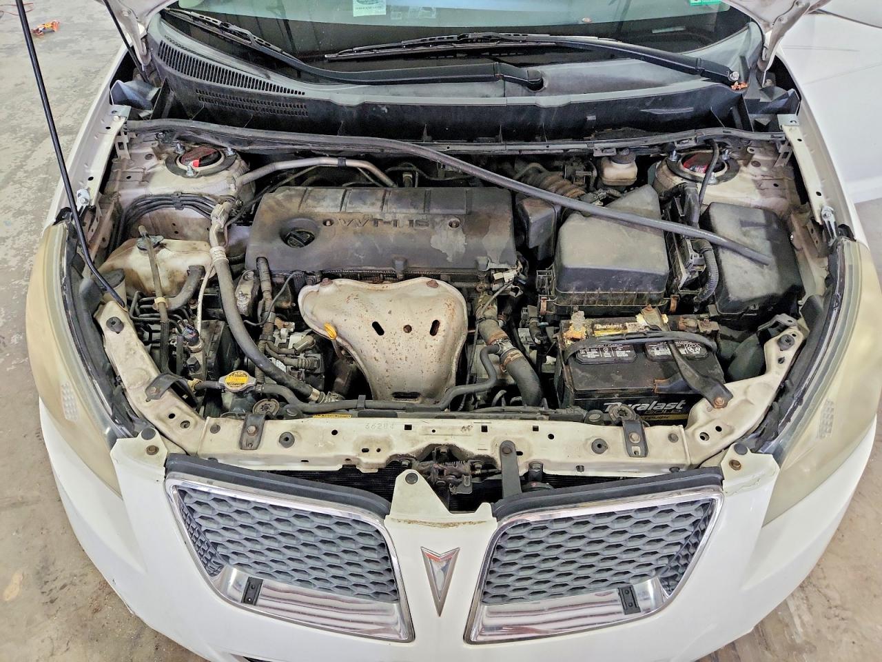 2009 Pontiac Vibe White vin: 5Y2SP67089Z460738