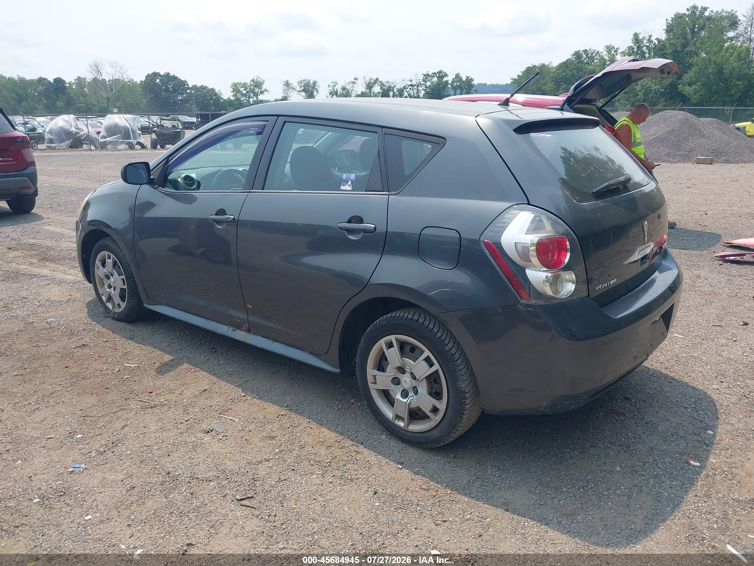 2009 Pontiac Vibe   Gray vin: 5Y2SP67099Z414173