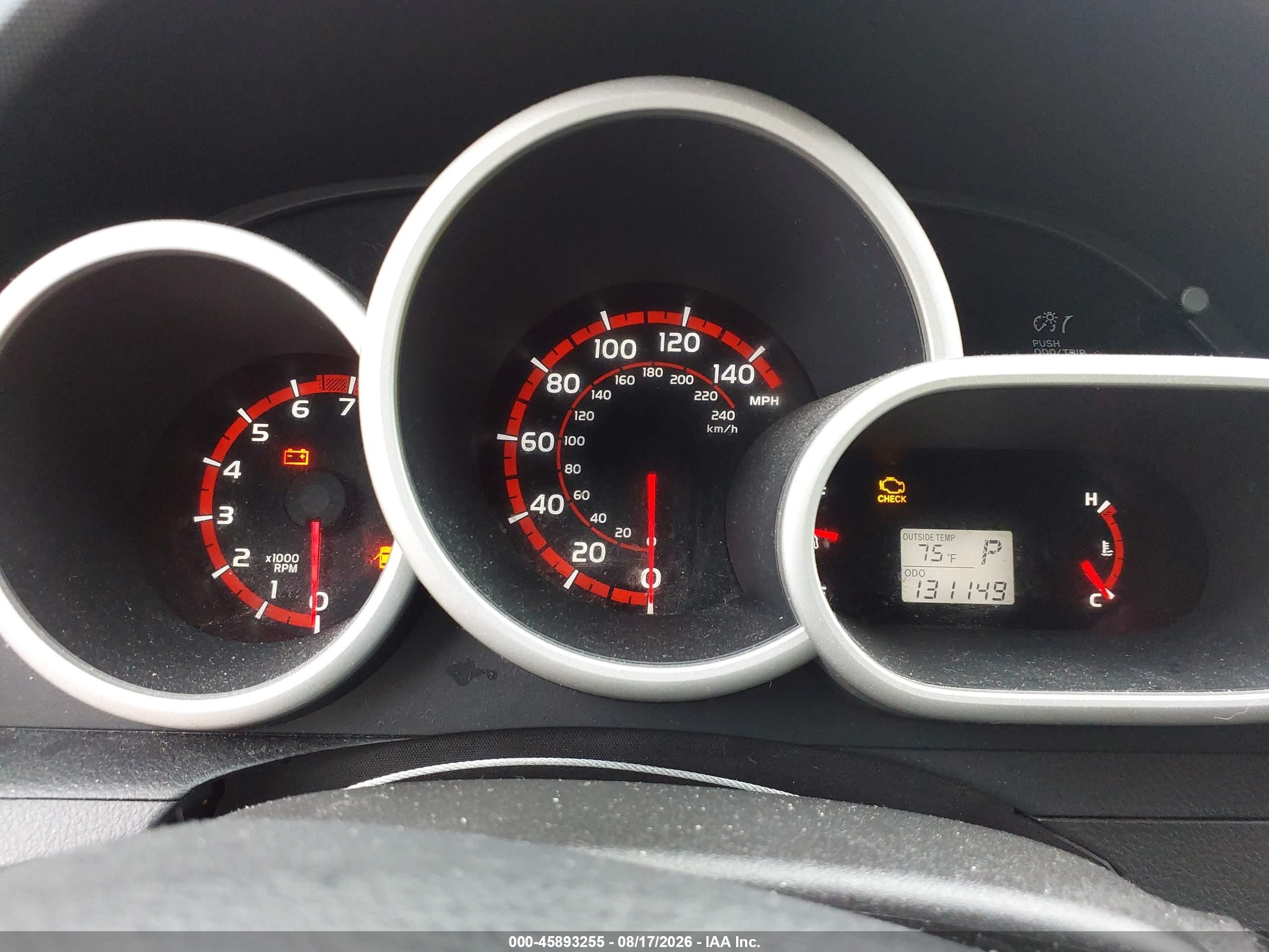 2009 Pontiac Vibe   Silver vin: 5Y2SP67099Z422757