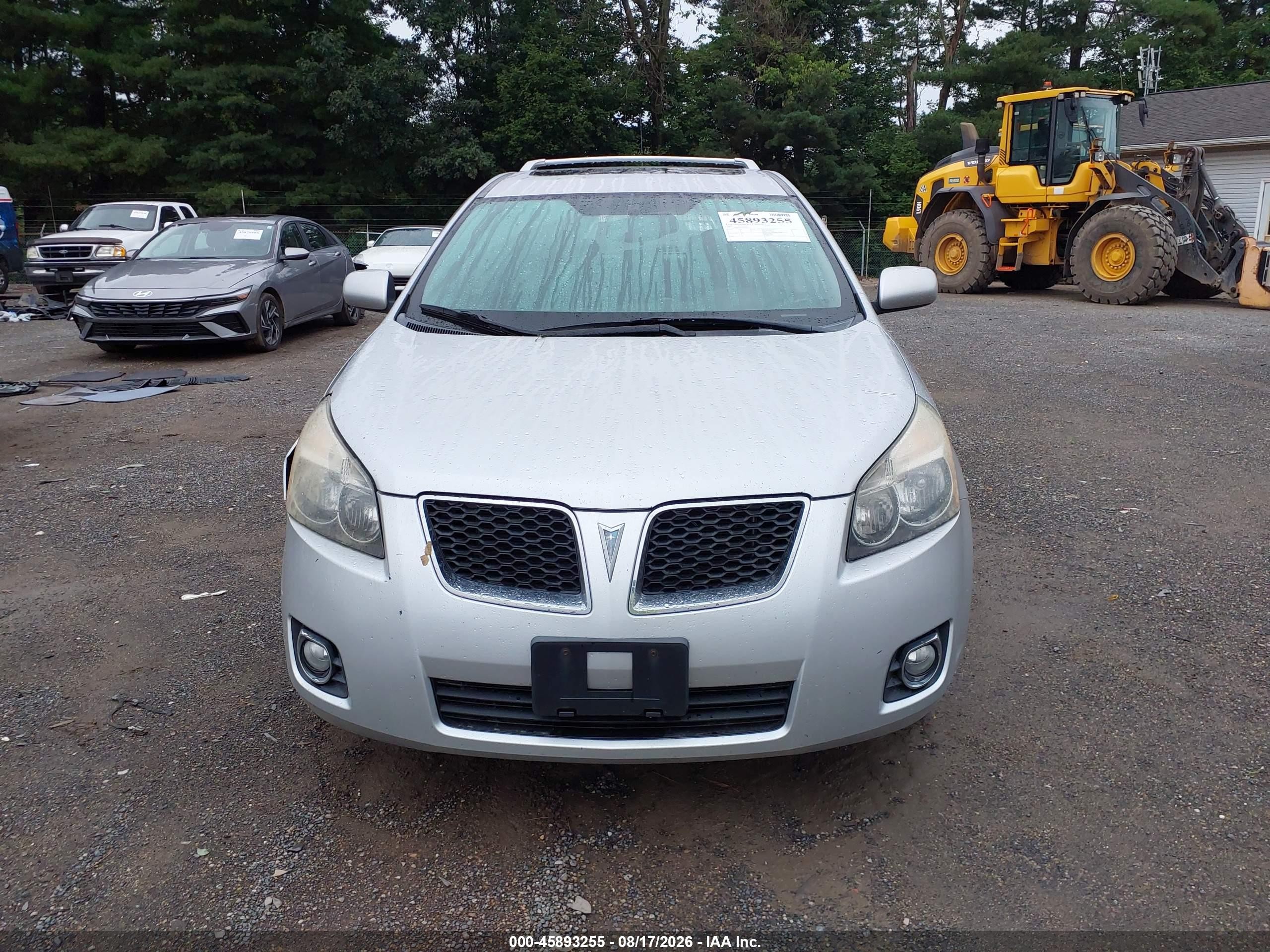 2009 Pontiac Vibe   Silver vin: 5Y2SP67099Z422757