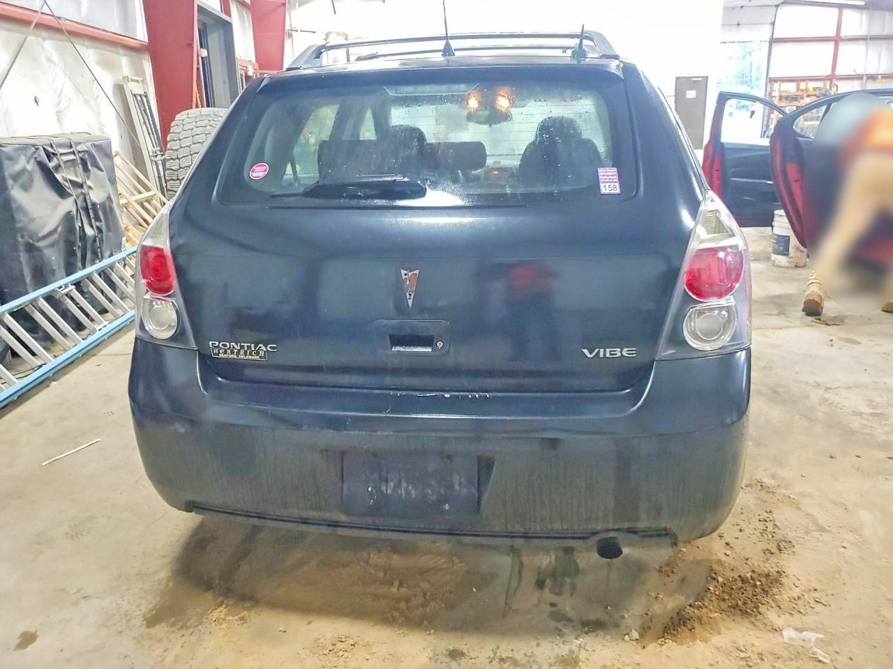 2009 Pontiac Vibe Black vin: 5Y2SP67099Z455046