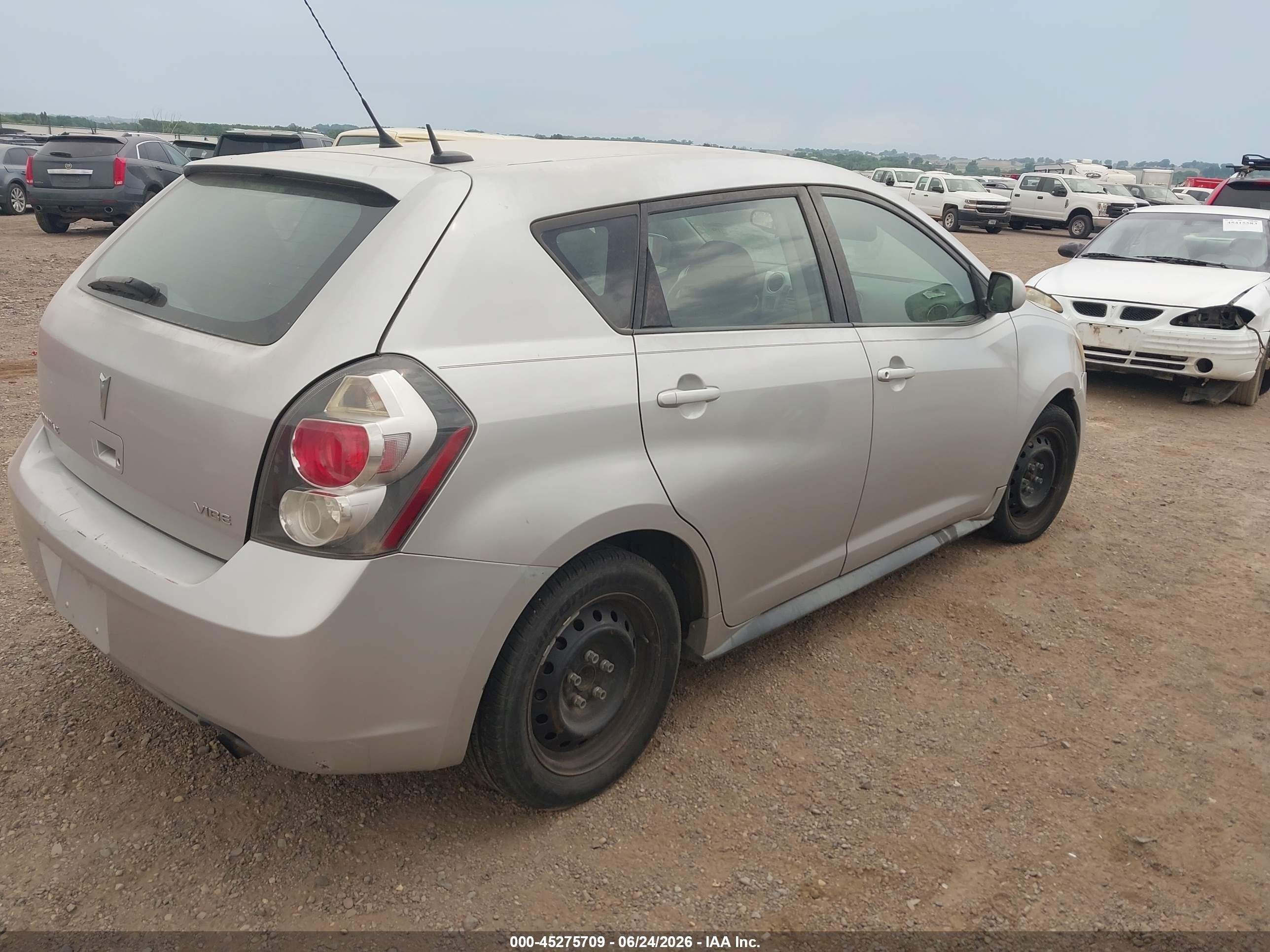 2009 Pontiac Vibe   Silver vin: 5Y2SP670X9Z429345