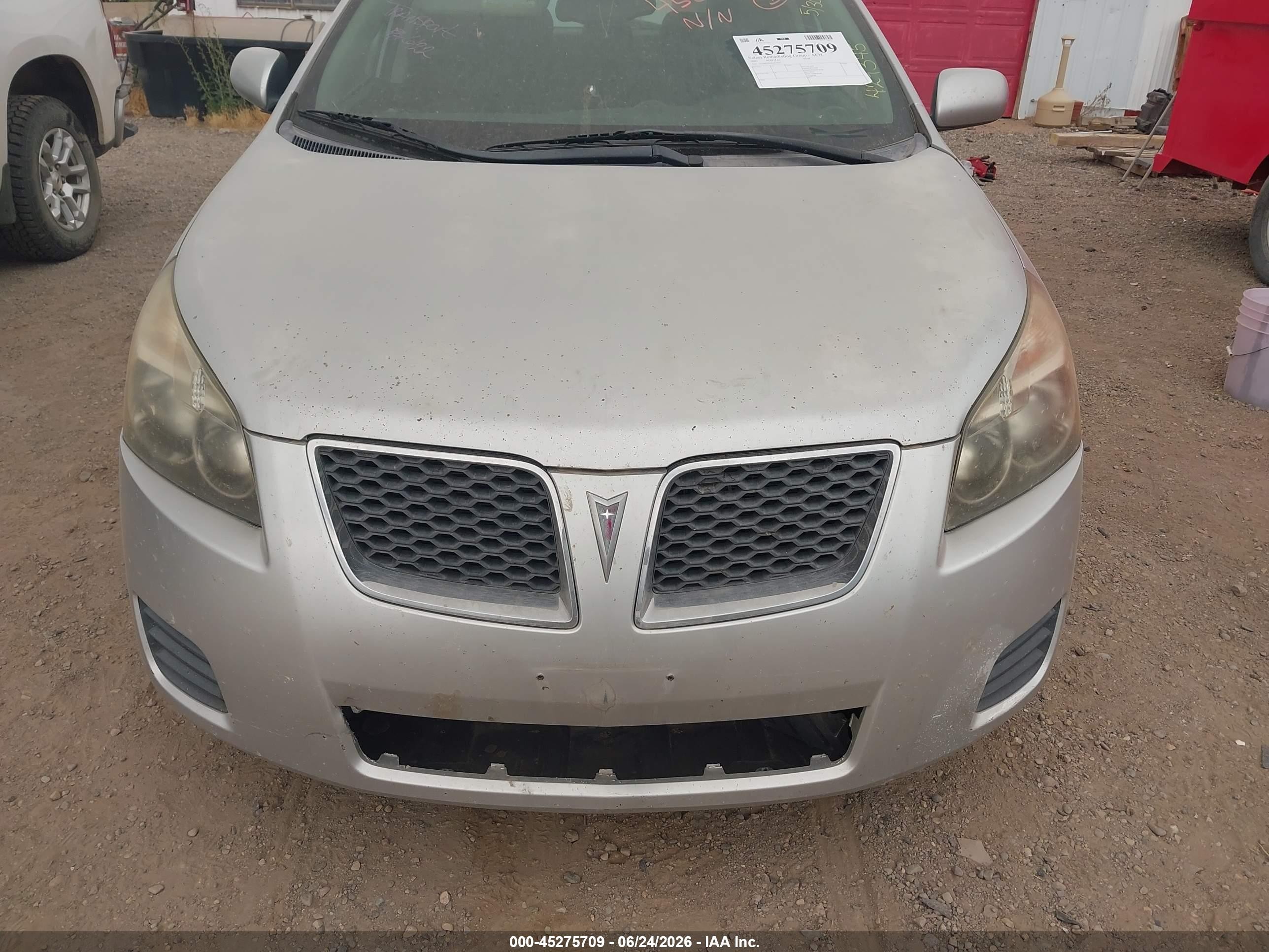 2009 Pontiac Vibe   Silver vin: 5Y2SP670X9Z429345