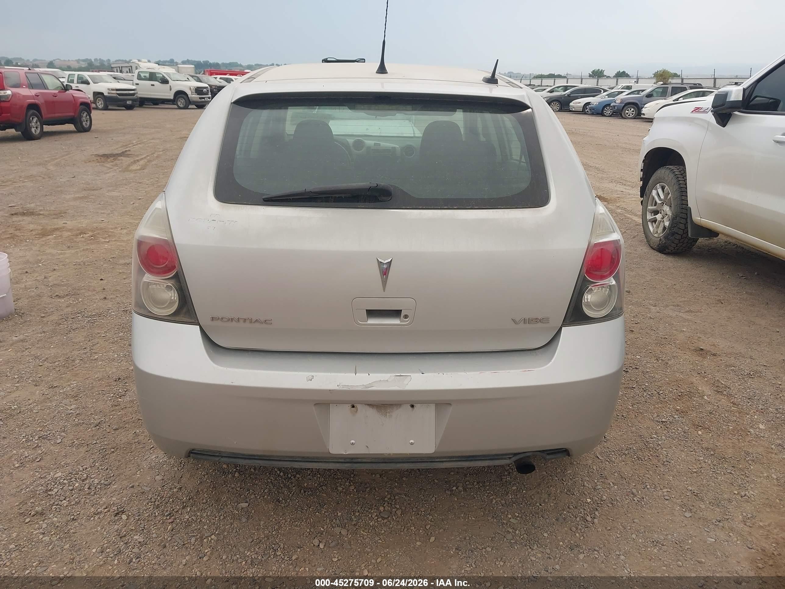 2009 Pontiac Vibe   Silver vin: 5Y2SP670X9Z429345