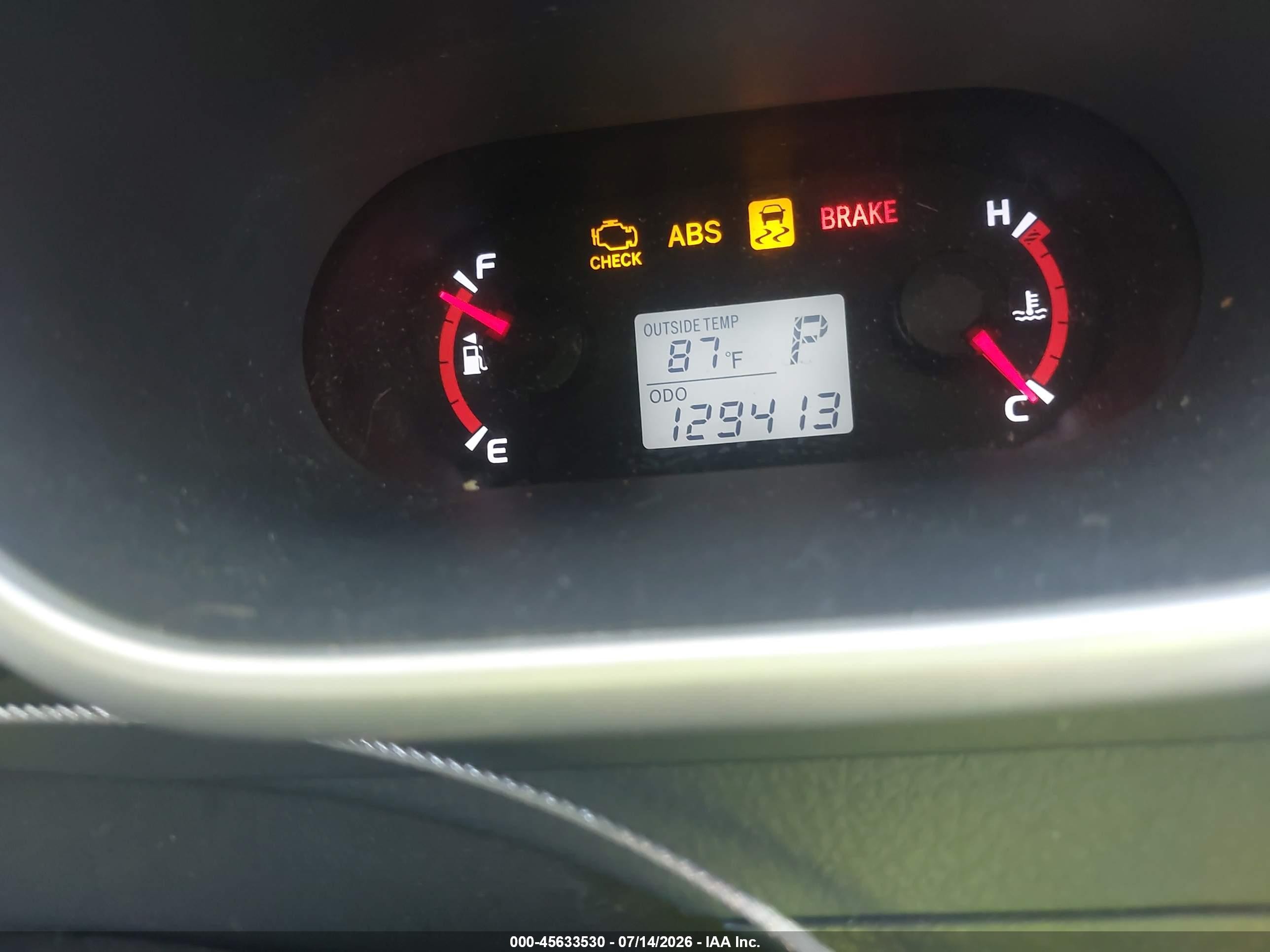 2009 Pontiac Vibe   Gray vin: 5Y2SP670X9Z452804