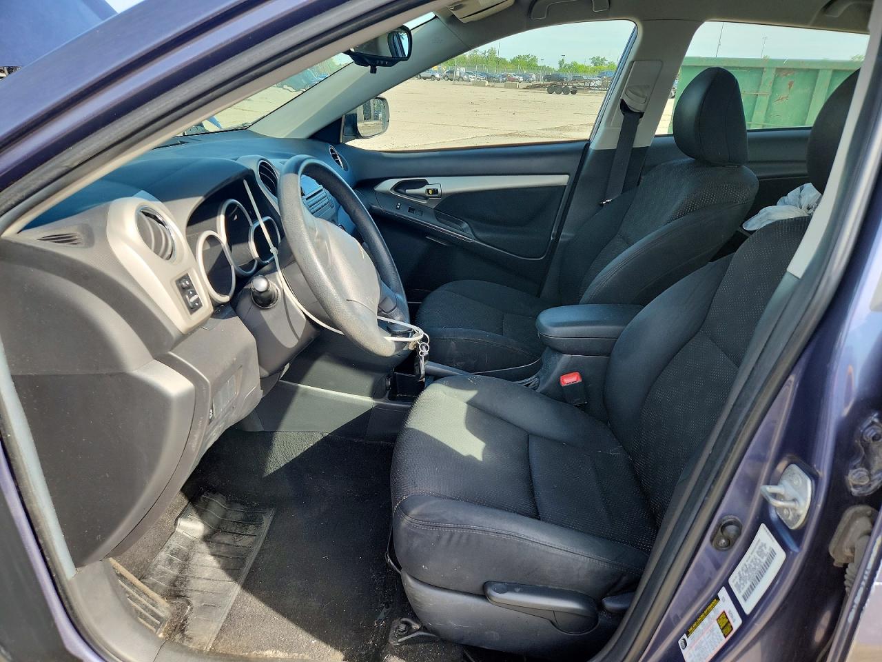 2009 Pontiac Vibe Blue vin: 5Y2SP67809Z449674