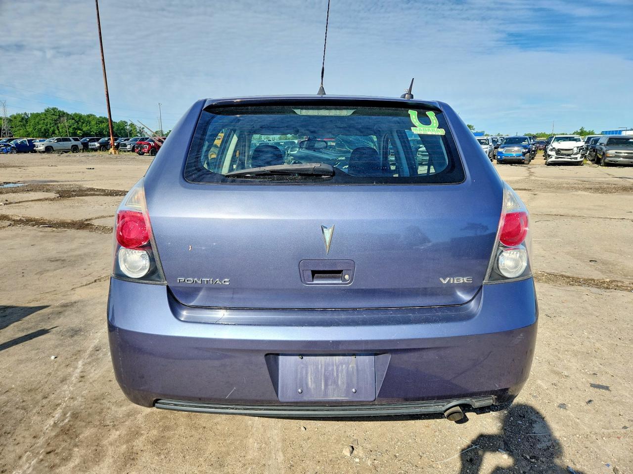 2009 Pontiac Vibe Blue vin: 5Y2SP67809Z449674