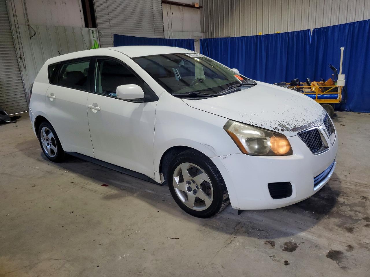 2009 Pontiac Vibe White vin: 5Y2SP67819Z405120