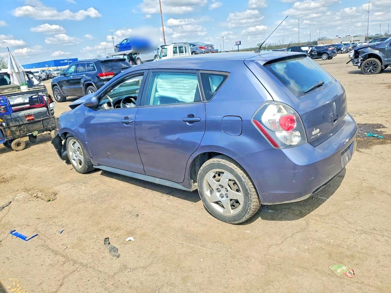 2009 Pontiac Vibe Blue vin: 5Y2SP67819Z407000