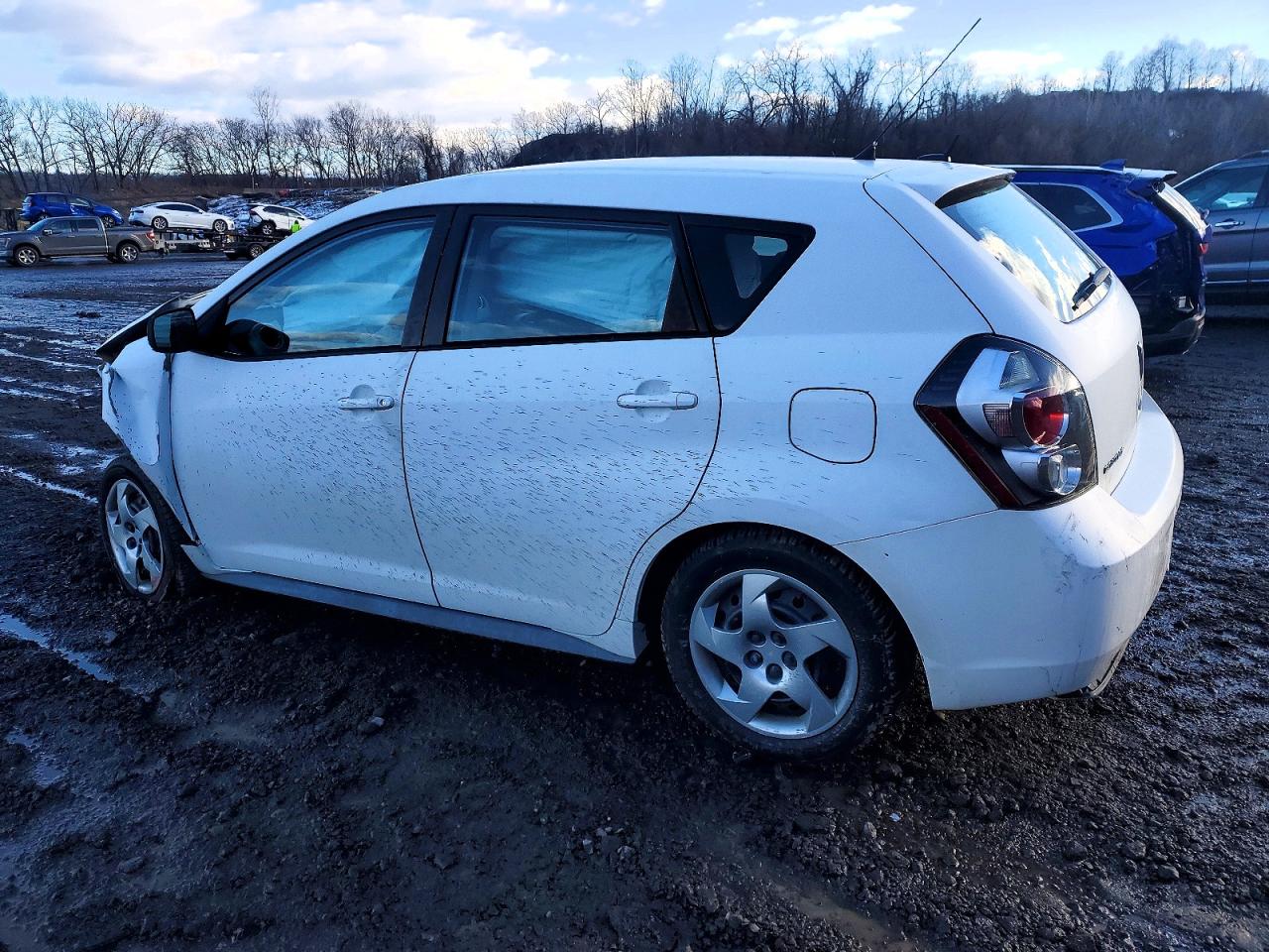 2009 Pontiac Vibe White vin: 5Y2SP67829Z476956