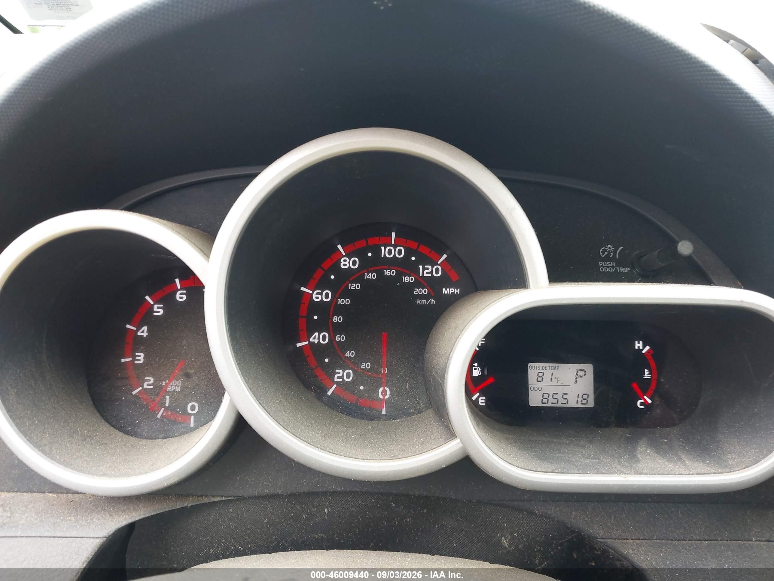 2009 Pontiac Vibe White vin: 5Y2SP67839Z422940