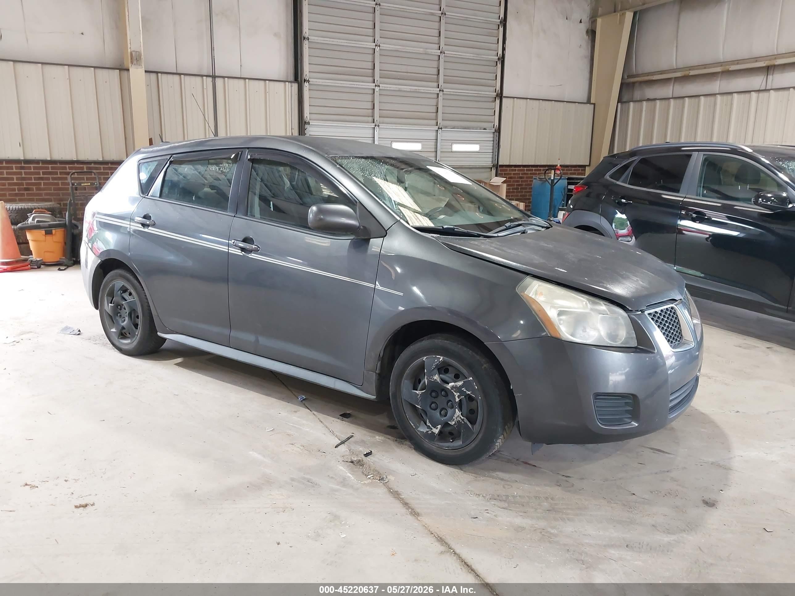 2009 Pontiac Vibe   Gray vin: 5Y2SP67849Z464758