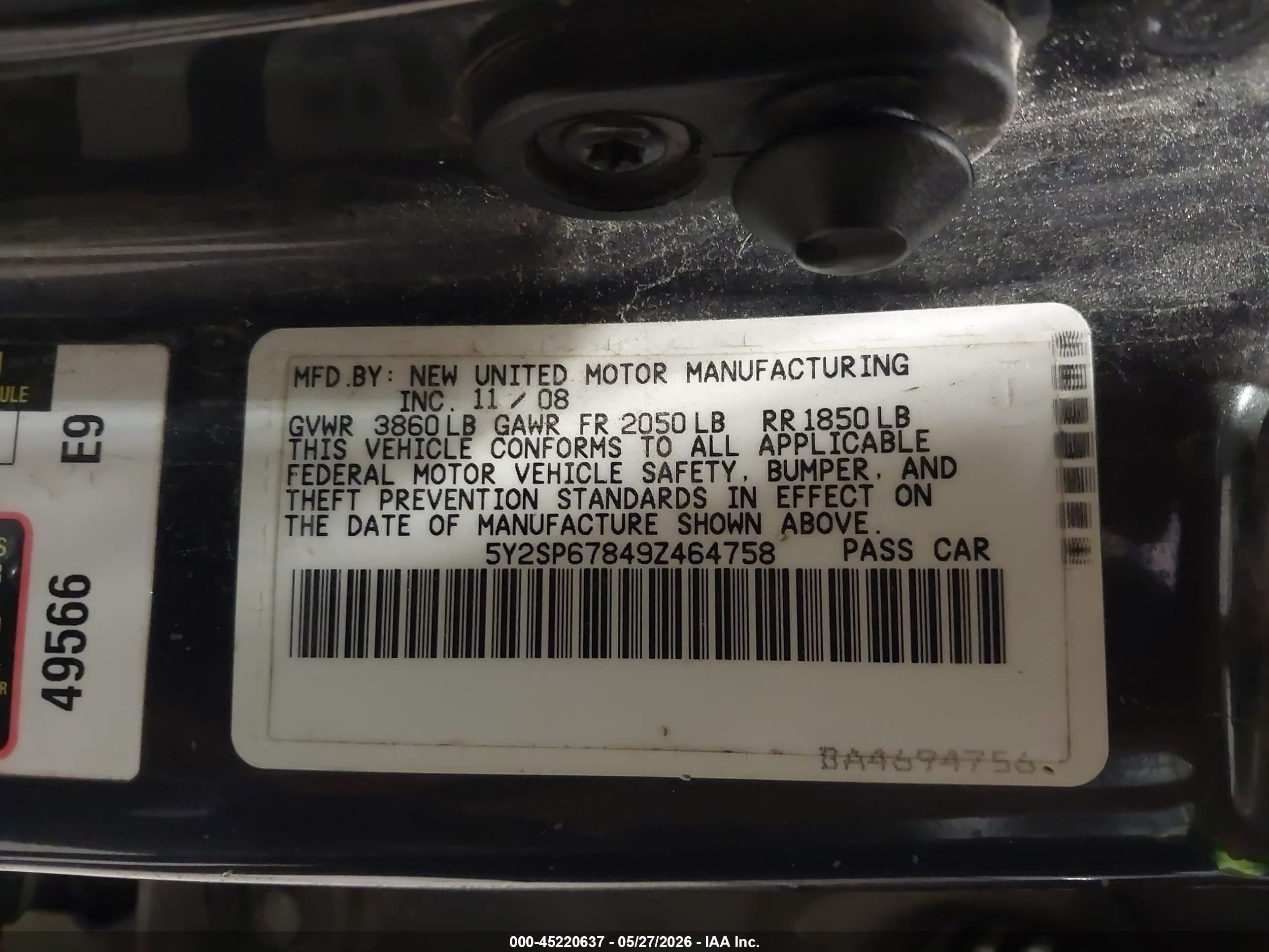 2009 Pontiac Vibe   Gray vin: 5Y2SP67849Z464758
