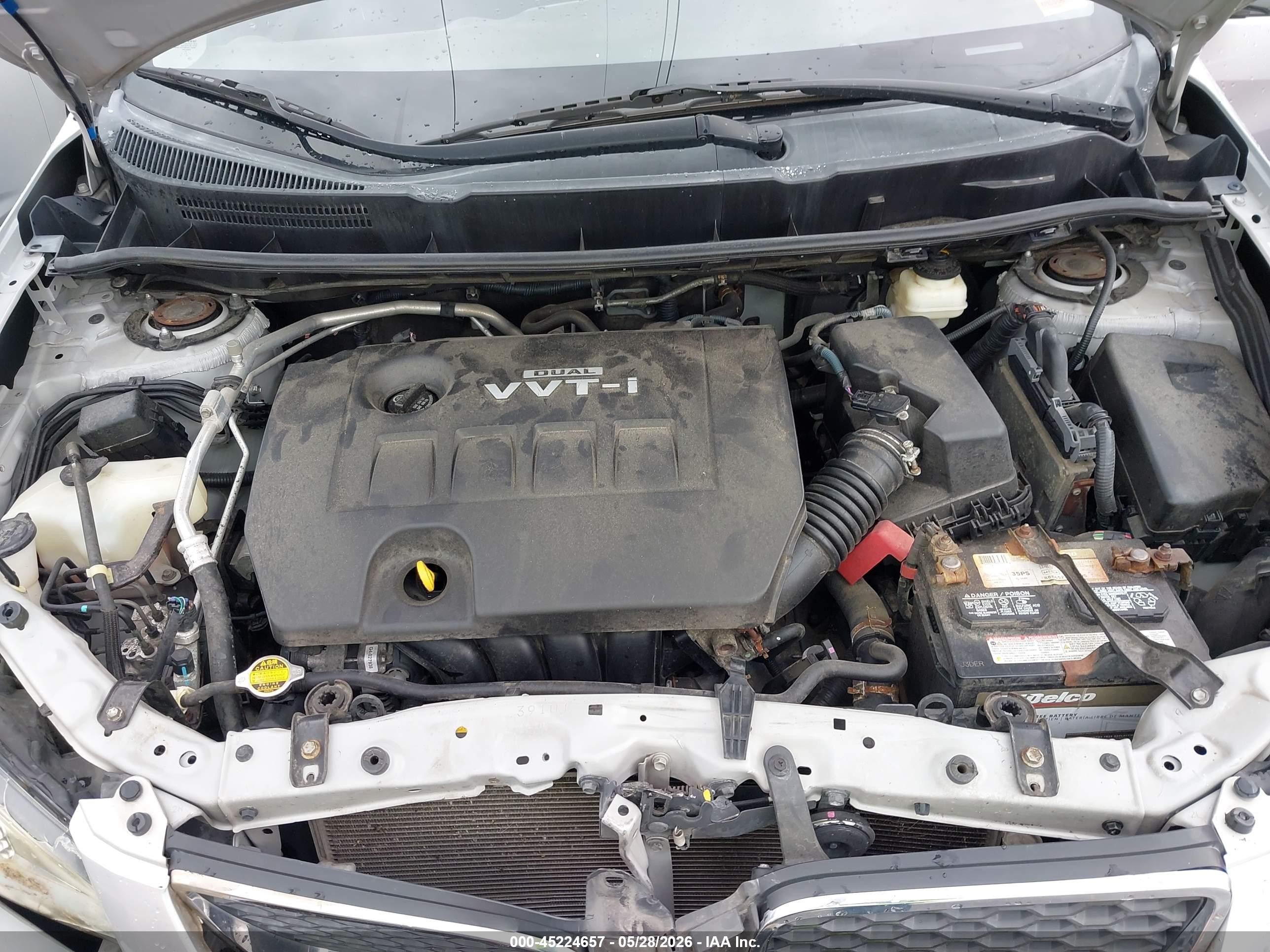 2009 Pontiac Vibe   Silver vin: 5Y2SP67869Z445399