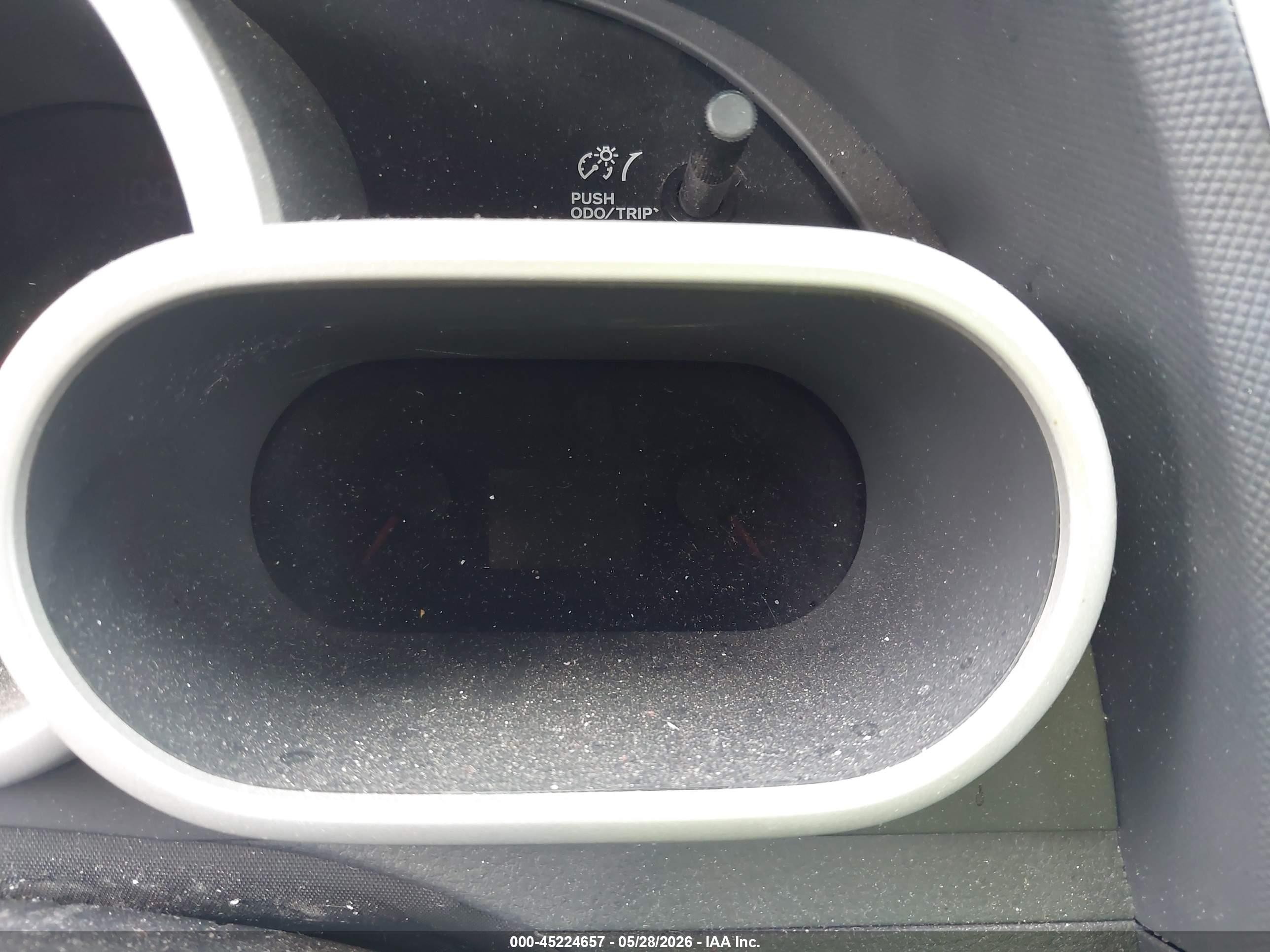 2009 Pontiac Vibe   Silver vin: 5Y2SP67869Z445399