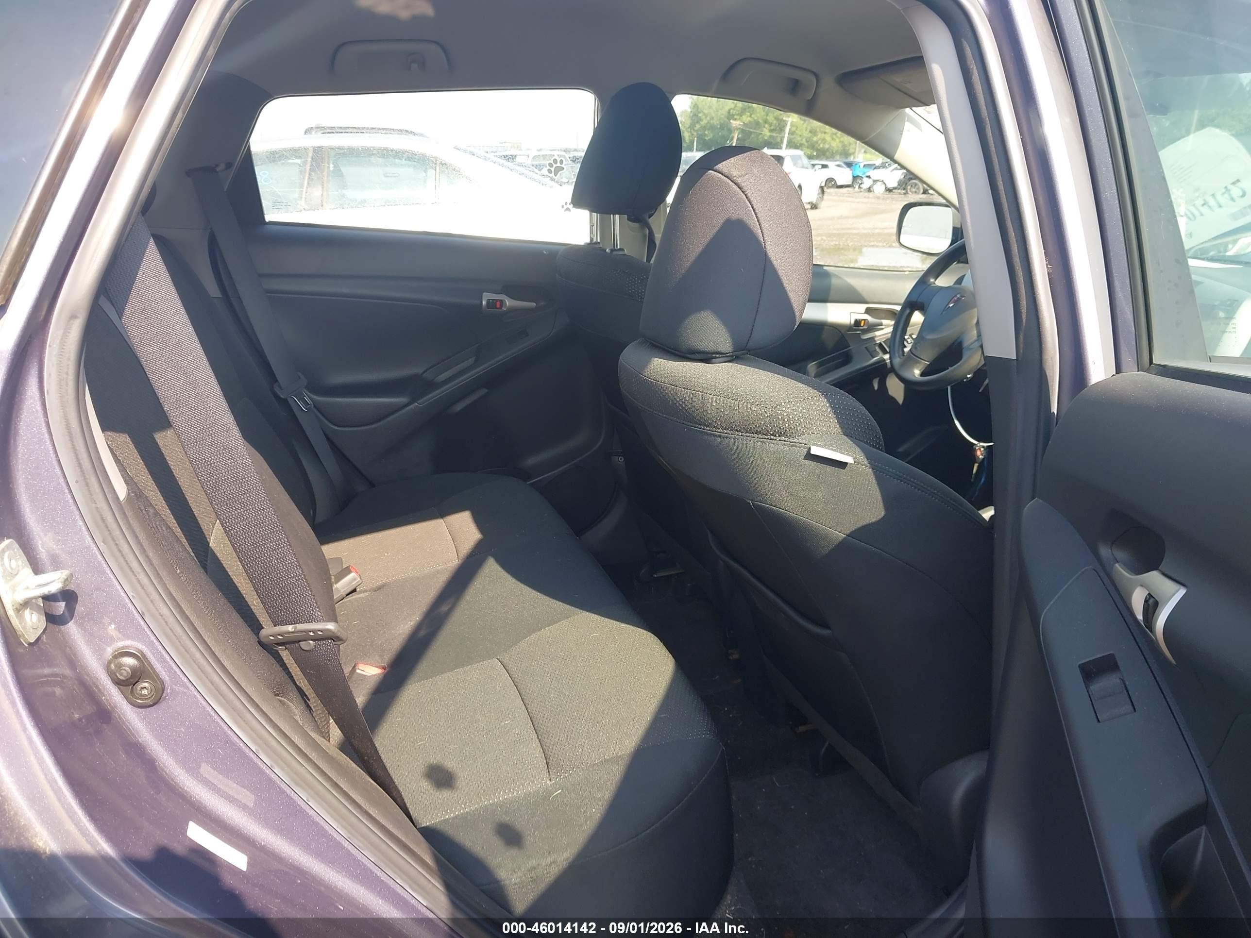 2009 Pontiac Vibe   Navy vin: 5Y2SP67869Z459271