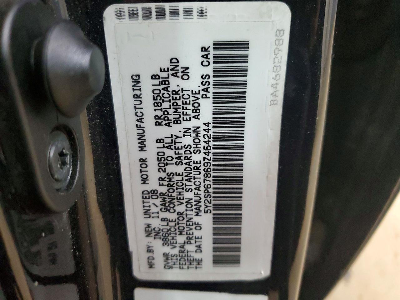 2009 Pontiac Vibe Black vin: 5Y2SP67869Z464244