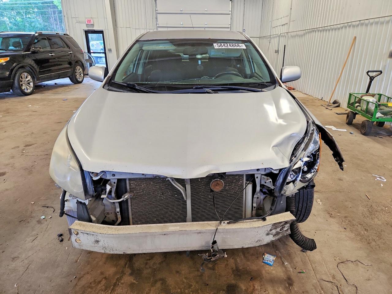 2009 Pontiac Vibe Серебряный vin: 5Y2SP67879Z454094