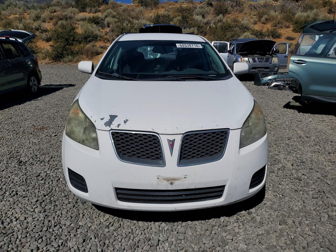 2009 Pontiac Vibe White vin: 5Y2SP67879Z465208