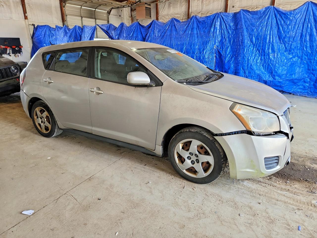 2009 Pontiac Vibe Silver vin: 5Y2SP67889Z419645