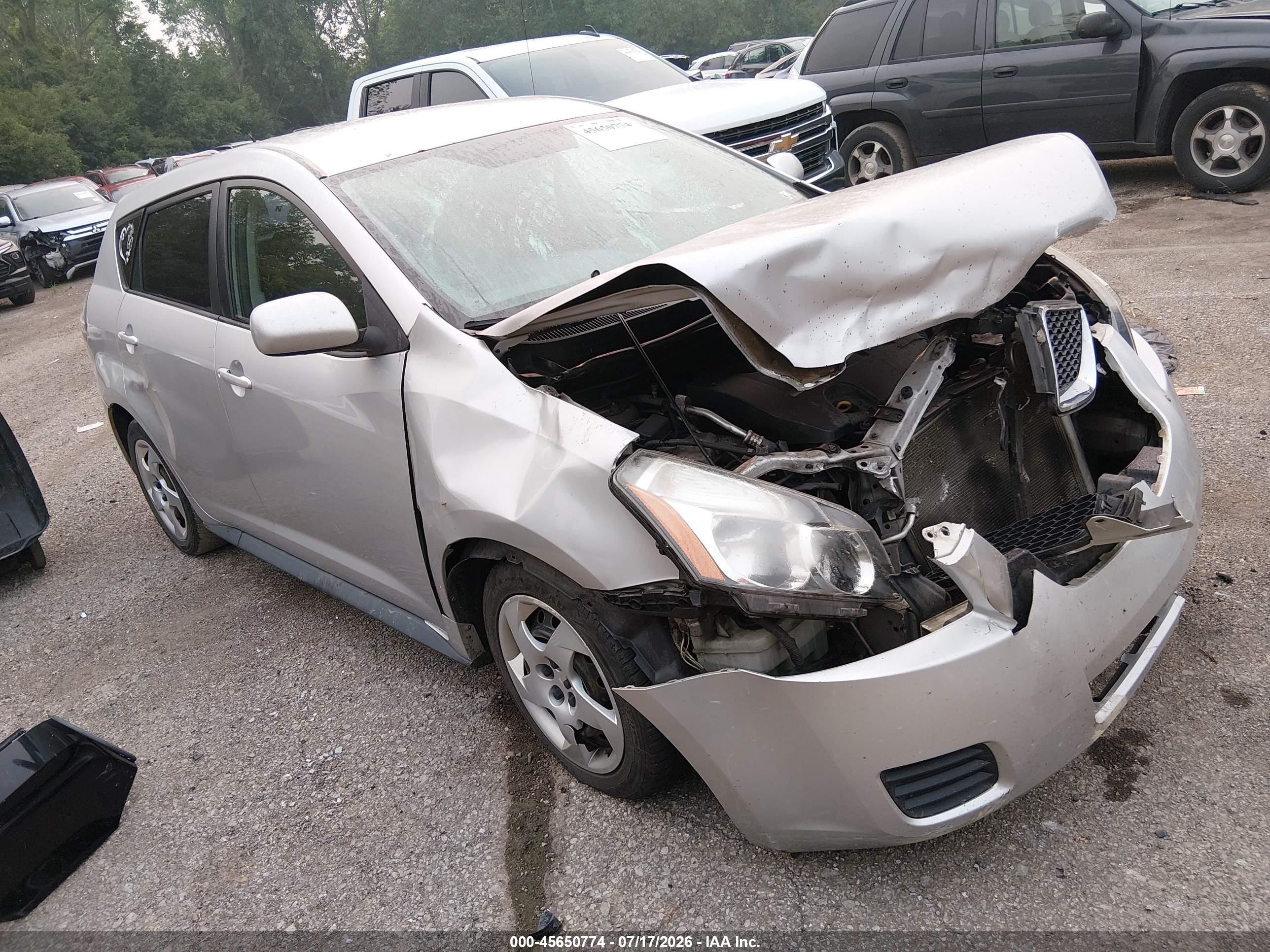 2009 Pontiac Vibe   Silver vin: 5Y2SP67889Z461538