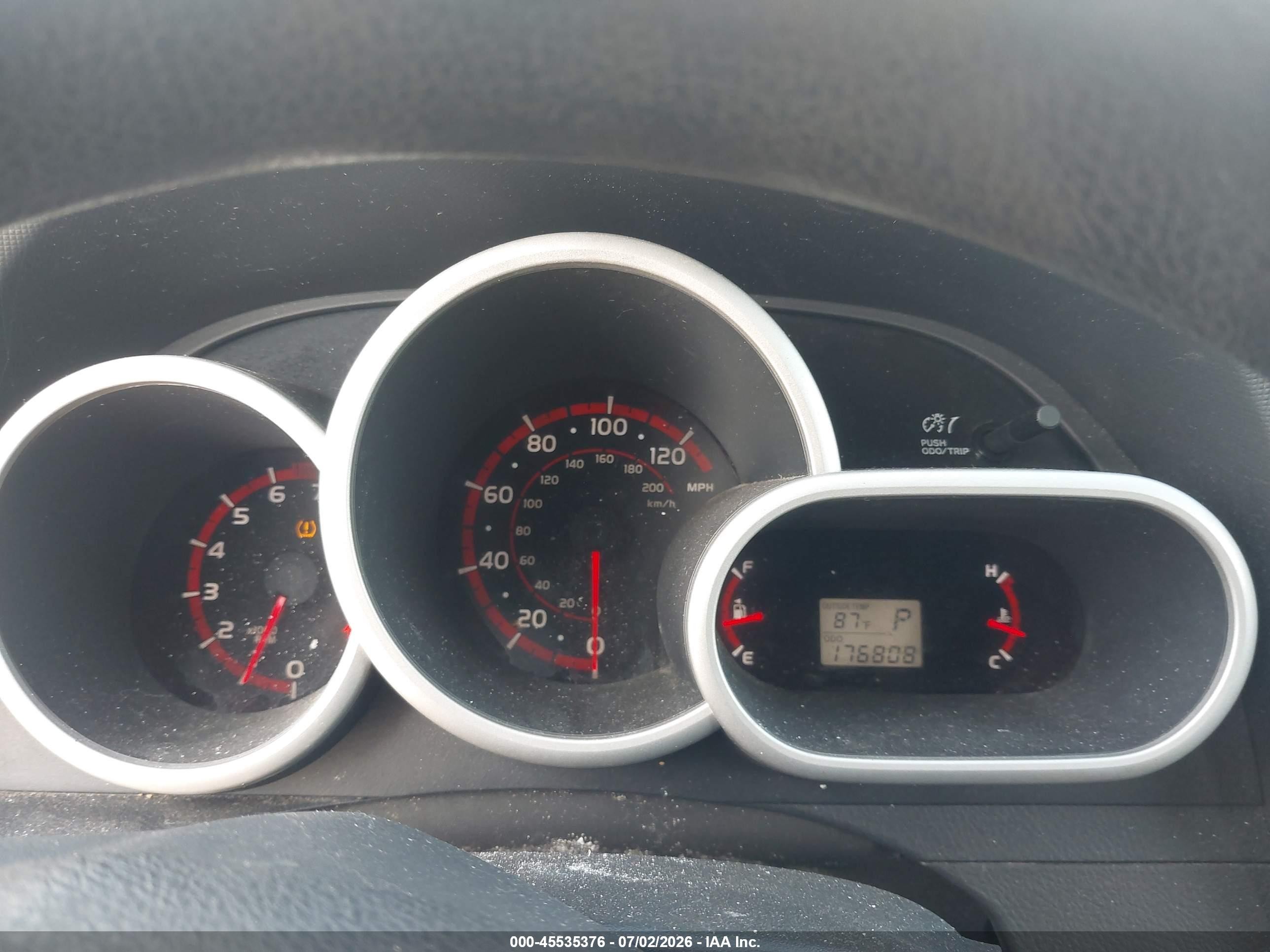 2009 Pontiac Vibe   Light Blue vin: 5Y2SP678X9Z438665