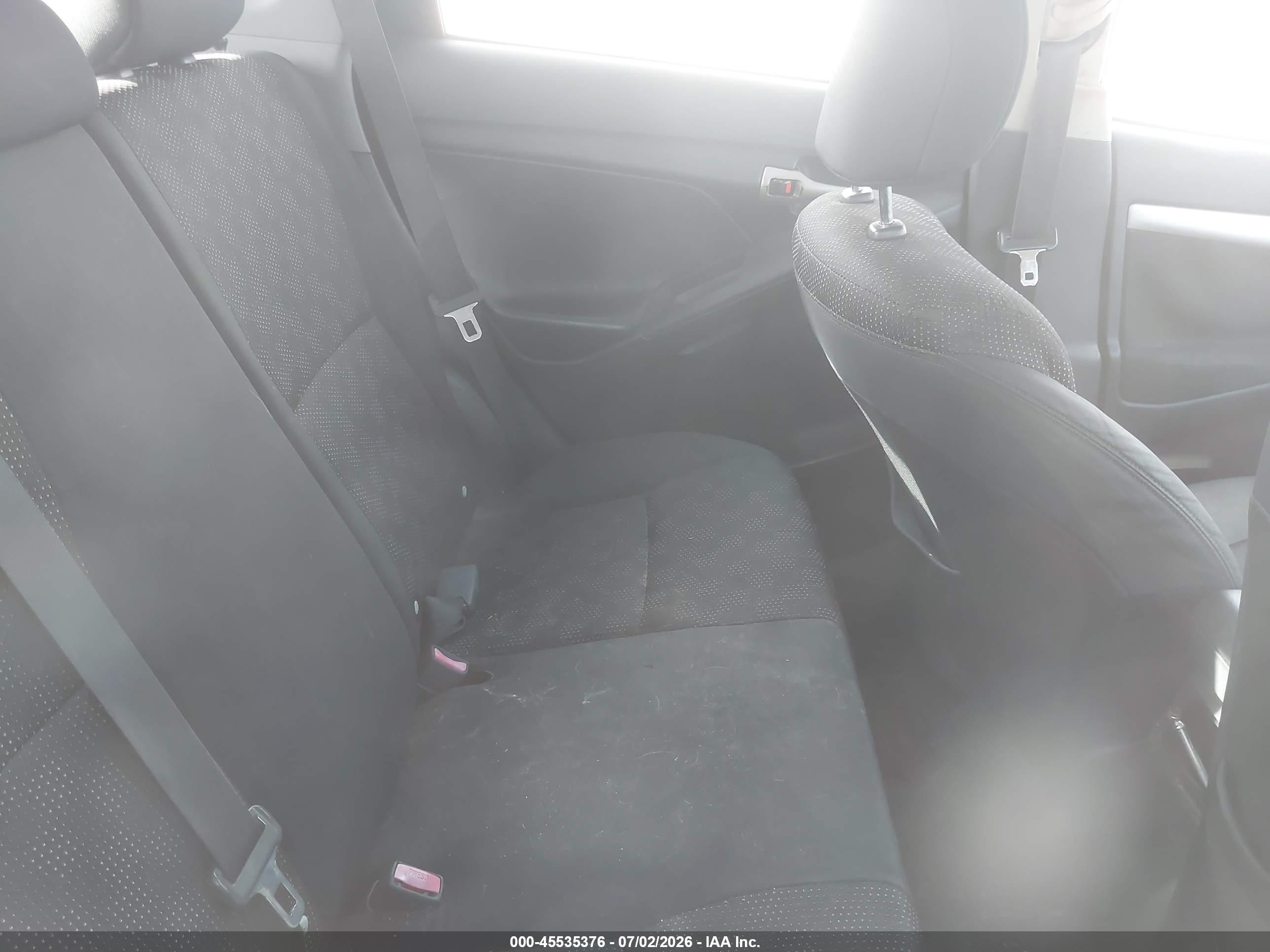 2009 Pontiac Vibe   Light Blue vin: 5Y2SP678X9Z438665