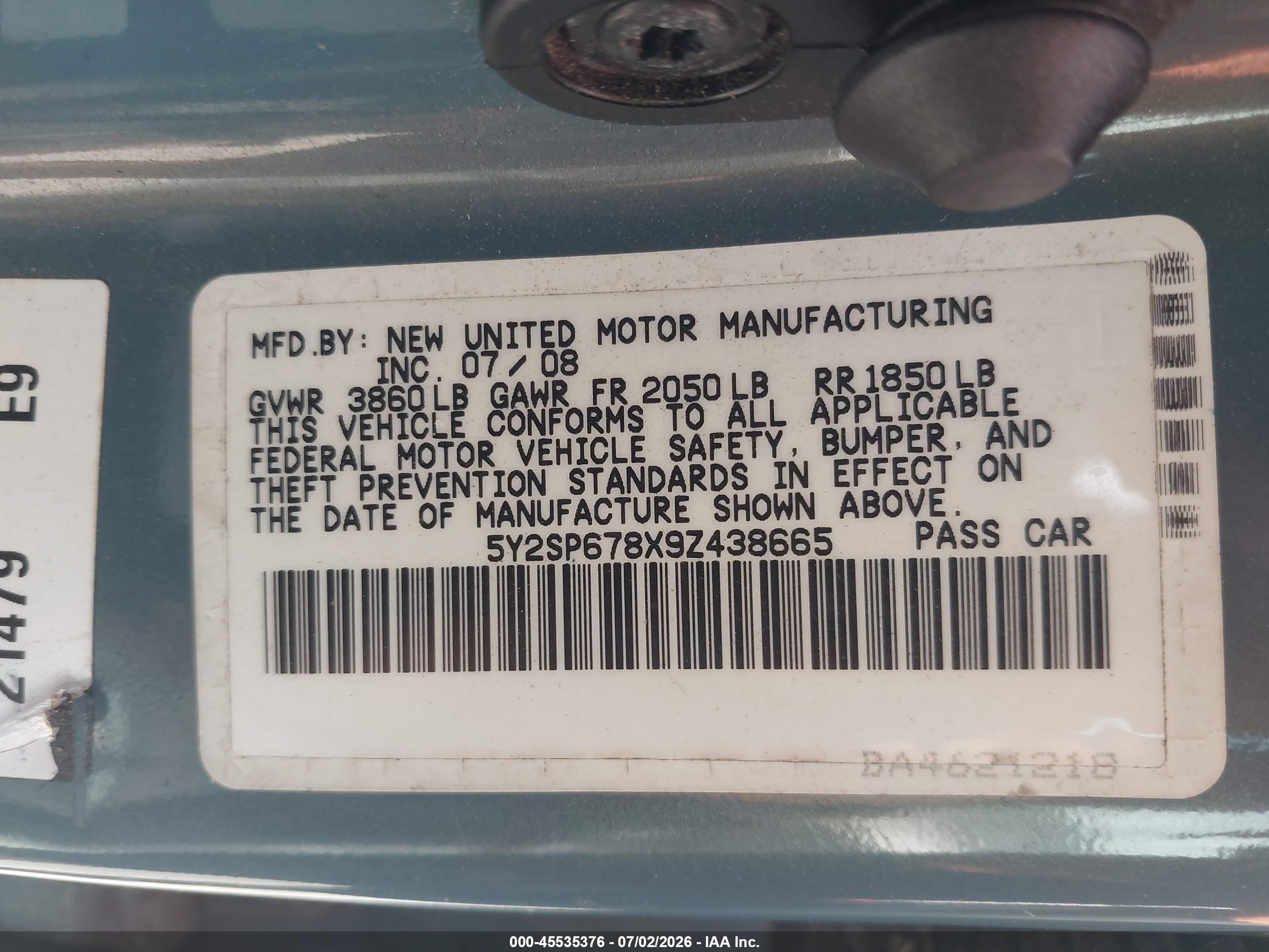 2009 Pontiac Vibe   Light Blue vin: 5Y2SP678X9Z438665