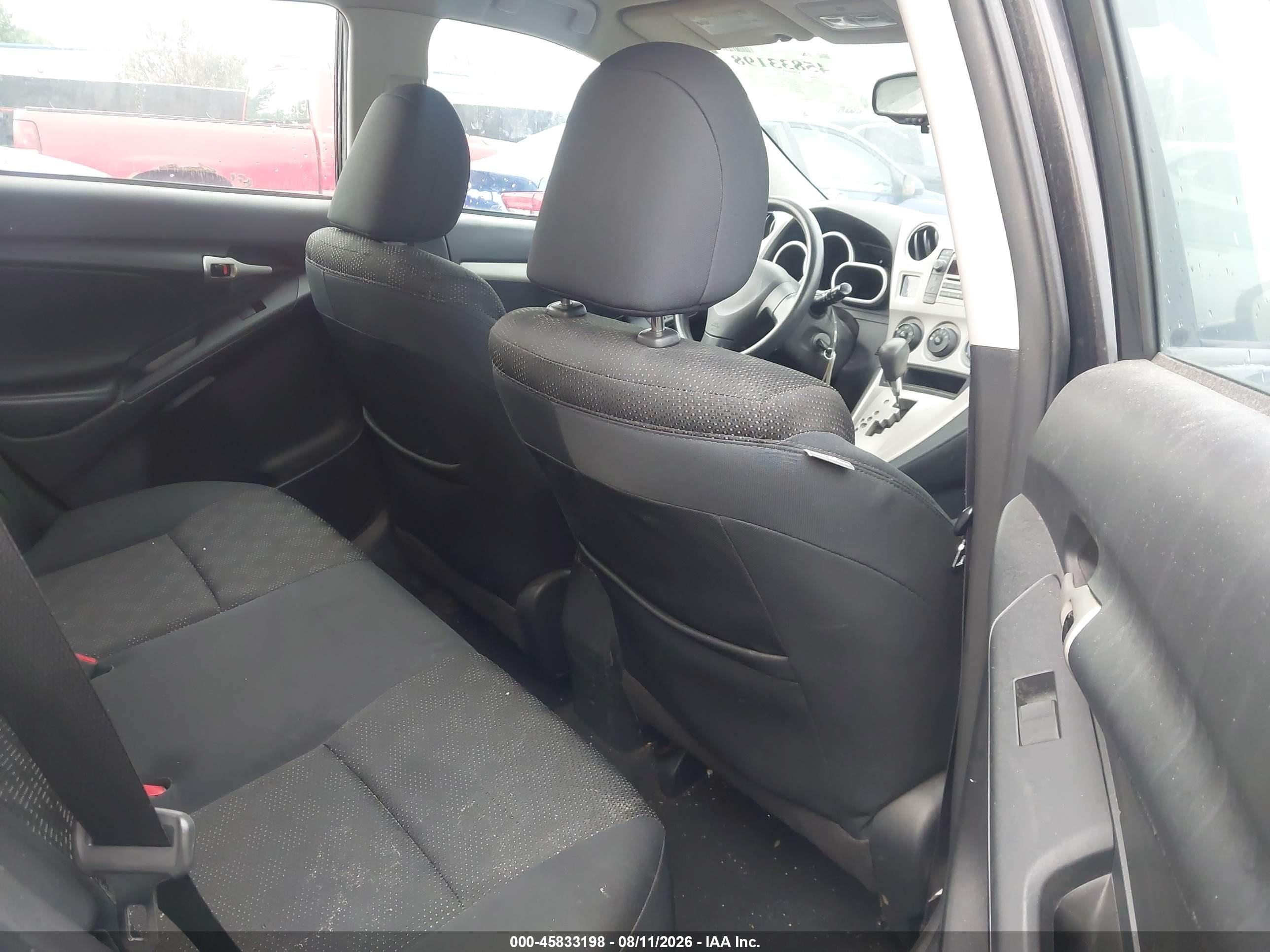2010 Pontiac Vibe   Black vin: 5Y2SP6E03AZ410465